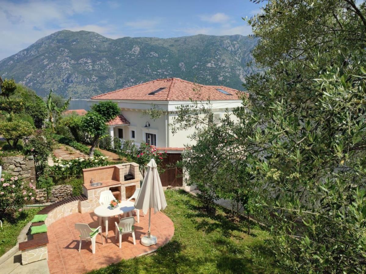Holiday House In The Kotor Bay Εξωτερικό φωτογραφία